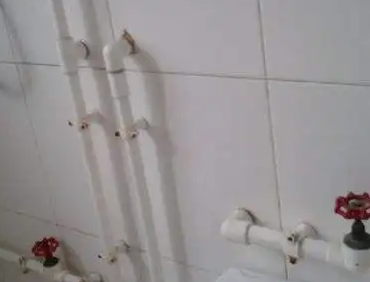 孟连水管维修多少钱